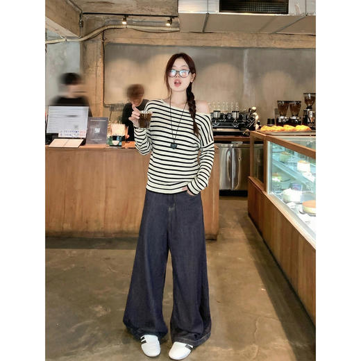 <曾小咸推荐>4.10现货秒杀 ！微信超特价！韩系条纹斜肩t恤 日常169.99 立减90 秒杀79.99！！ 商品图2