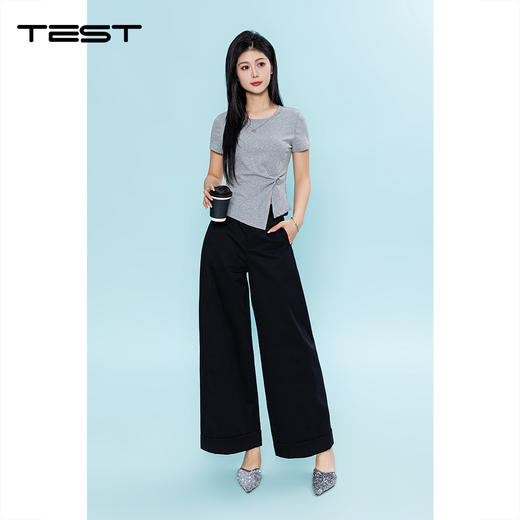 夏上新收腰显瘦不规则开叉正肩扭结设计T恤1262023 商品图0