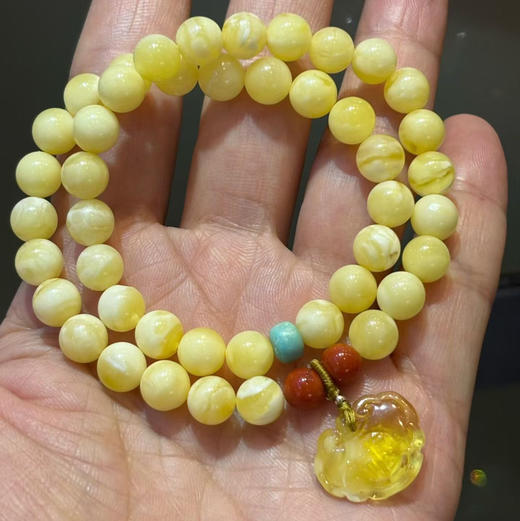 【青山特惠】7.7mm原矿俄料白花蜡蜜蜡2圈手链，搭配原矿绿松，南红，蜜蜡小如意，12.23g m
53 商品图3