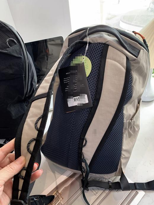 品牌定制！品质款！轻量体闲双肩包  26Y04032- 商品图13