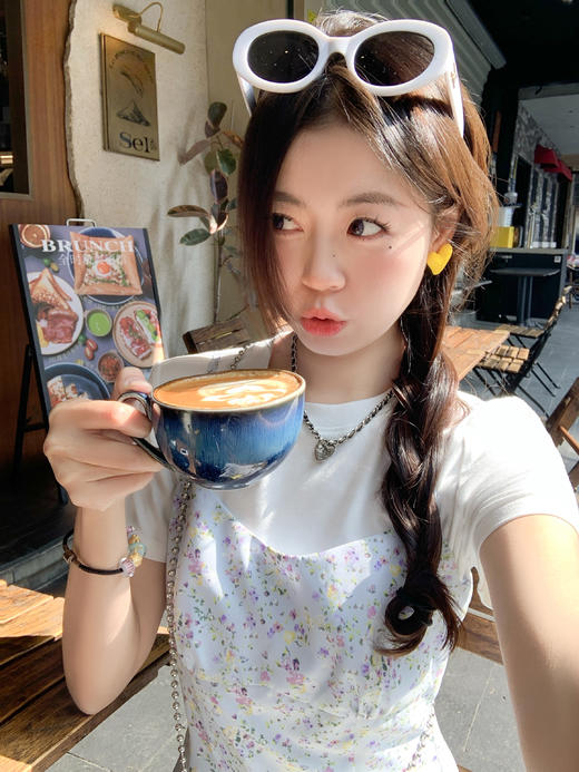 <曾小咸推荐>4.9现货秒杀 ！微信超特价！吊带碎花连衣裙 日常149.99 立减70 秒杀79.99！！ 商品图7