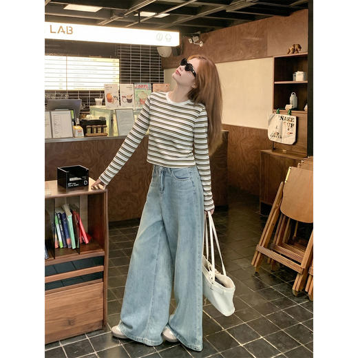 <曾小咸推荐>4.11现货秒杀 ！微信超特价！韩系彩色条纹t恤 日常119.99 立减60 秒杀59.99！！ 商品图2