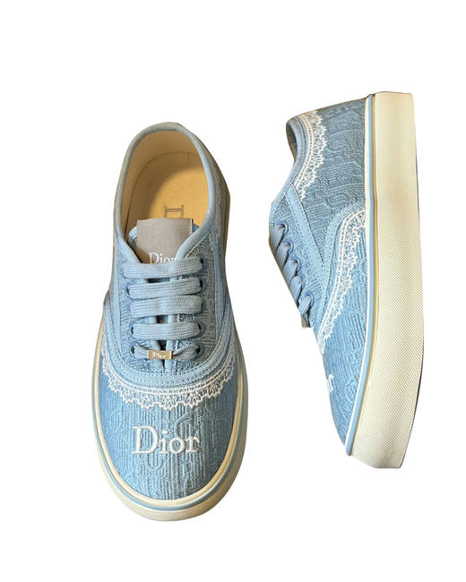 女款蕾丝刺绣帆布鞋la010 商品图1