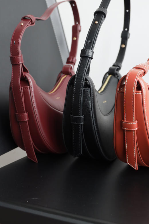 法式小众极简｜月牙腋下包 斜挎马鞍包 PJ085 商品图5