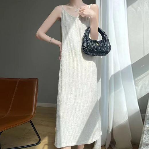 法式千叶褶皱吊带裙春夏时尚女装高级感长款裙子垂感慵懒风连衣裙 商品图2