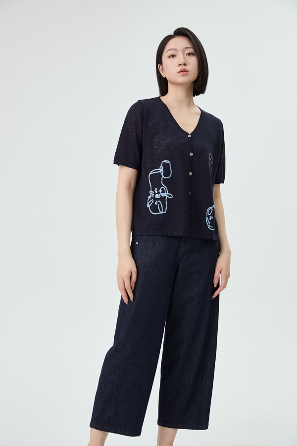 水淼2026夏新款V领短袖高档气质刺绣开衫2414