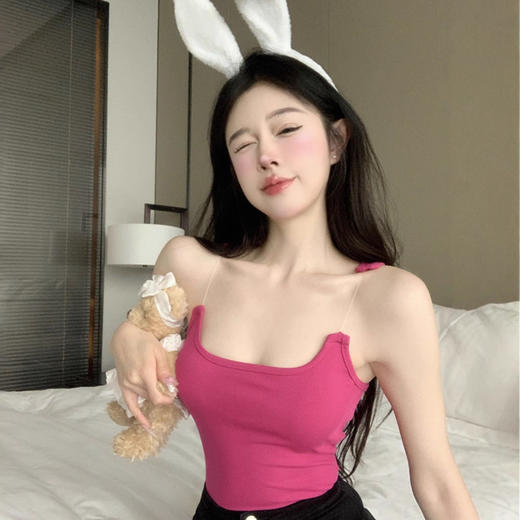 隐形肩带吊带背心女带胸垫外穿纯欲风甜辣妹新款纯色短款抹胸上衣 商品图0