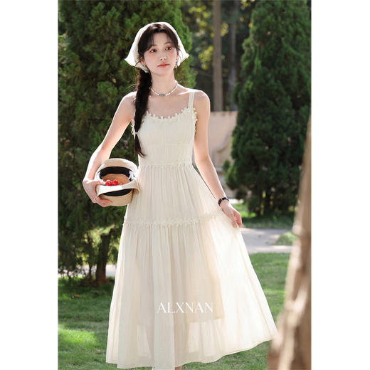 鹿向南【风织半幅春】夏季新款原创设计小众连衣裙慵懒感吊带裙女 商品图3