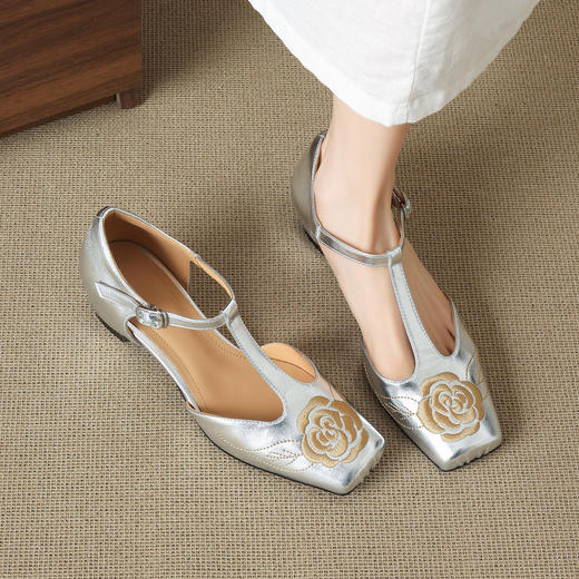 【预售5天】优雅风包头内增高凉鞋女真皮春夏季方头花朵刺绣法式罗马鞋YCJX&H-8972 商品图3