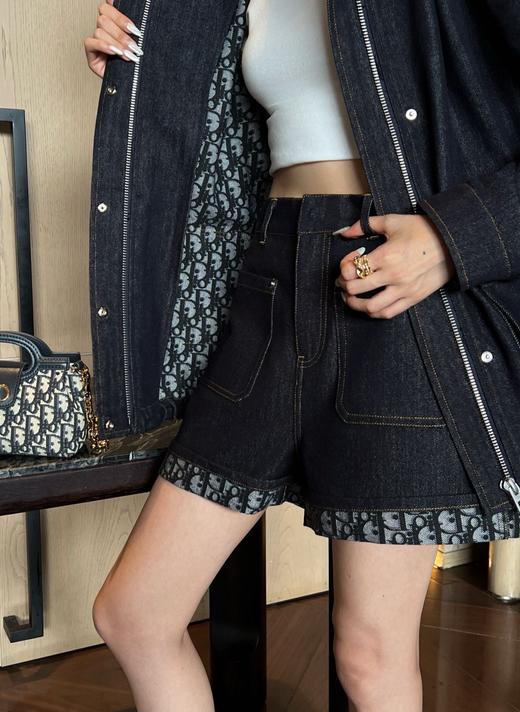 女款翻折边牛仔短裤 可配套装la010 商品图3