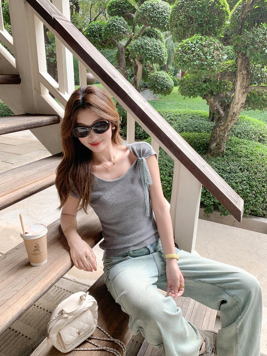 <曾小咸推荐>4.11现货秒杀 ！微信超特价！3色韩系坑条针织短袖 日常159.99 立减100 秒杀59.99！！ 商品图12