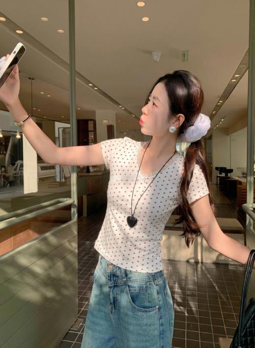 <曾小咸推荐>4.9现货秒杀 ！微信超特价！韩系波点蕾丝边v领短袖 日常99.99 立减50 秒杀49.99！！ 商品图5