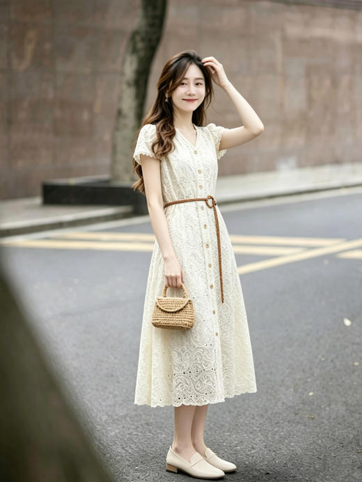 【百图lulu定制】【南法连衣裙】重工蕾丝 刺绣 V 领带腰带 短袖连衣裙 商品图7