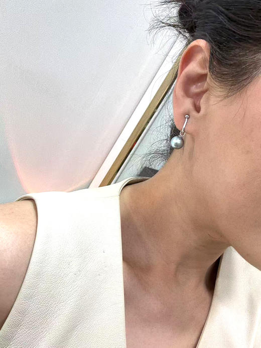 【日本溯源之旅】classic耳扣款-18k金大溪地天空蓝珍珠耳夹10-11mm（展会产品拍下后不支持7天无理由退换货） 商品图3