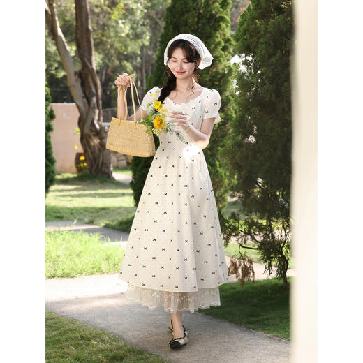 鹿向南「可可情书」法式温柔设计感波点连衣裙女夏新款显瘦A字裙 商品图3