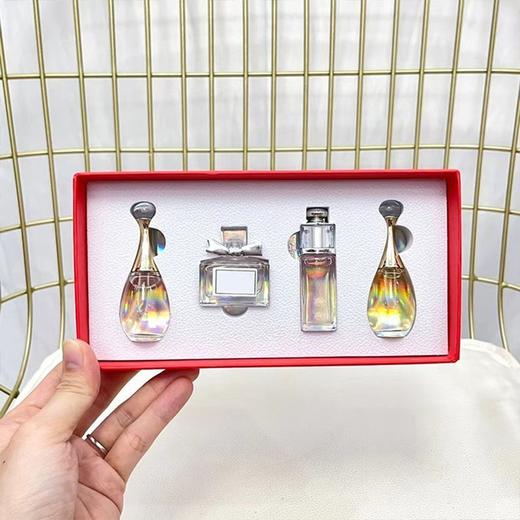 【下单送迪奥口红1.5g】DIOR迪奥红色蝴蝶结LOVE香水四件套 （真我浓香5ml+甜心5ml+魅惑5ml+真我淡香5ml）一般贸易 商品图5