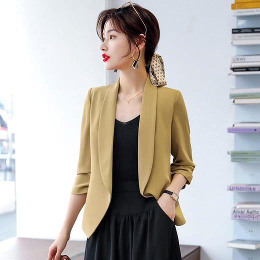 「自」全新升级【铂金会员146/天猫199/差价53】(10651)洛诗琳气质通勤小西装女2026夏季新款百搭休闲小西服外套 商品图2