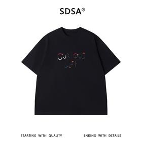SDSA男装2026新款轻奢简约彩色刺绣字母圆领短袖T恤纽扣装饰百搭