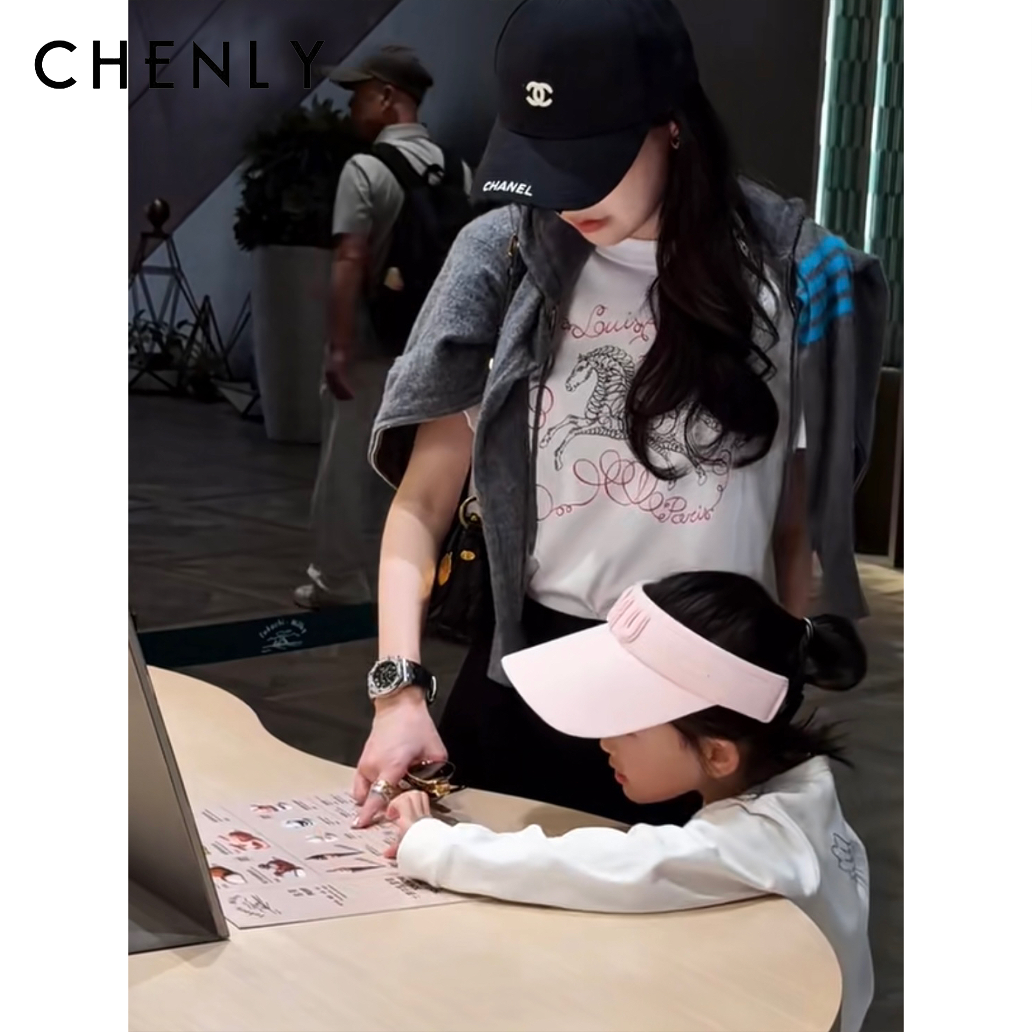 尘衣｜26SS手绘涂鸦小马短袖