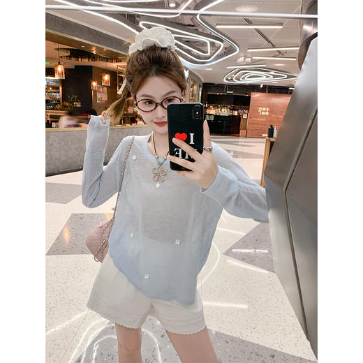 <曾小咸推荐> 韩系蓝色薄款长袖防晒t恤女夏宽松慵懒风罩衫 商品图1