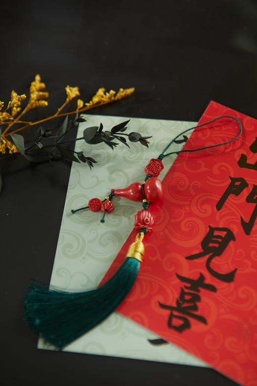 一周发货【朱砂手机挂链】希望与姐妹们的友谊可以长长久久，可以挂手机上，葫芦下面的小挂坠绳子容易松散，收到要手动系紧以免掉落 商品图5