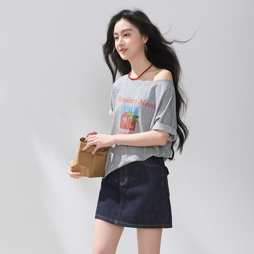 三彩2026夏季新款字母草莓印花T恤宽松短袖套头衫上衣休闲M 商品图3
