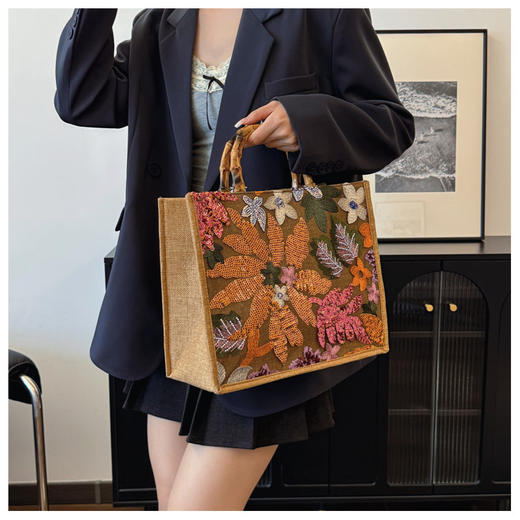 东方美学【新中式国风竹节刺绣手提包包】竹节造型手柄 帆布亚麻刺绣基底  选用高克重天然帆布织物 商品图1