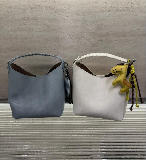 【门店同款】ENJOY常卖小马标方包 170843668 商品图0