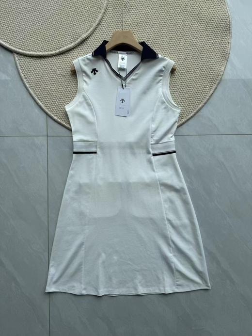 F040910春夏季新款柔软亲肤垂坠感强抗皱耐磨高尔夫女无袖收腰V领连衣裙 商品图8