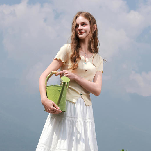 三彩2026夏季新款爱心扣剪刀领T恤短袖修身短款上衣套头显瘦M 商品图2