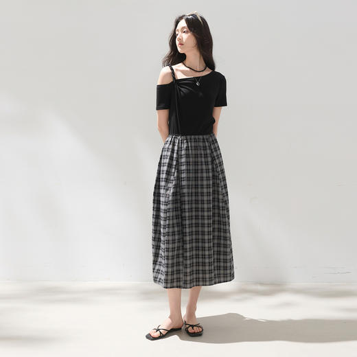 三彩2026夏季新款假两件连衣裙格纹拼接A字裙斜肩长裙M 商品图2