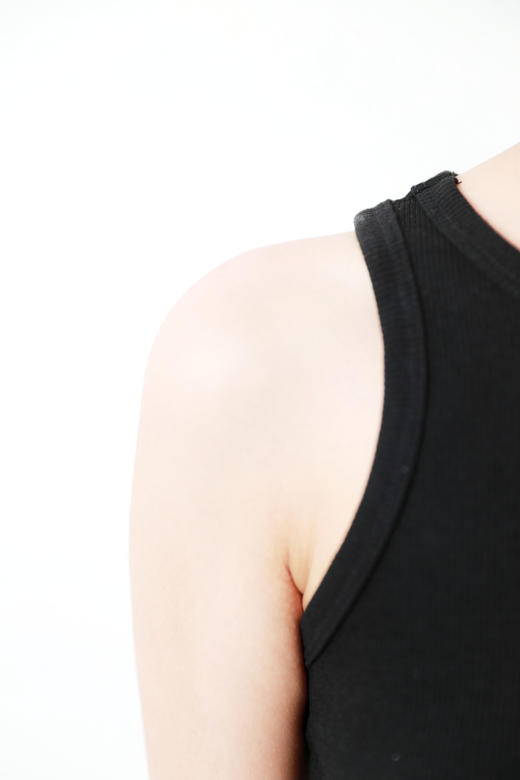 让气质拿捏了，性感工字背心。氛围感美式工装瑜伽背心女C042566 商品图14