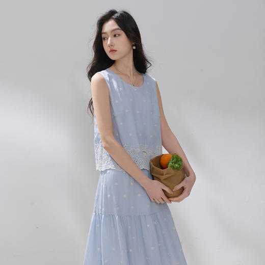 三彩2026夏季新款刺绣套装圆领无袖上衣松紧腰半身裙M 商品图1