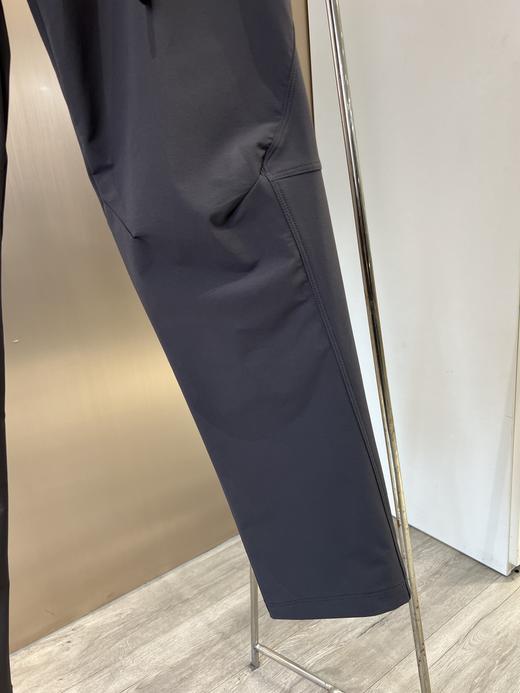 男款速干裤 裤子舒适度非常高，户外徒步防风透气，耐磨 微阔直筒版型，胯宽穿不卡裆 商品图5