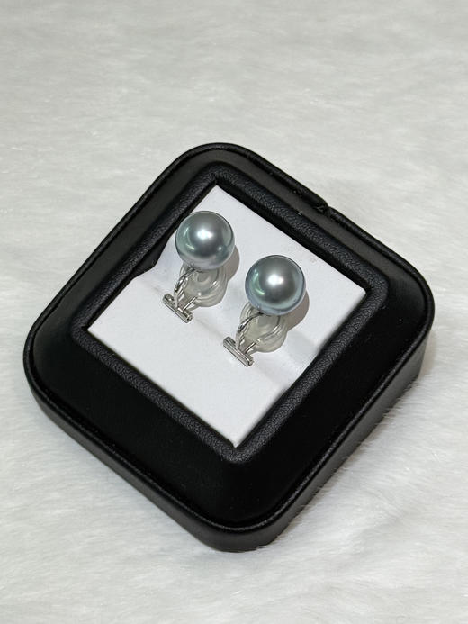 【日本溯源之旅】classic18k金大溪地天空蓝珍珠耳夹10-11mm（展会产品拍下后不支持7天无理由退换货） 商品图0