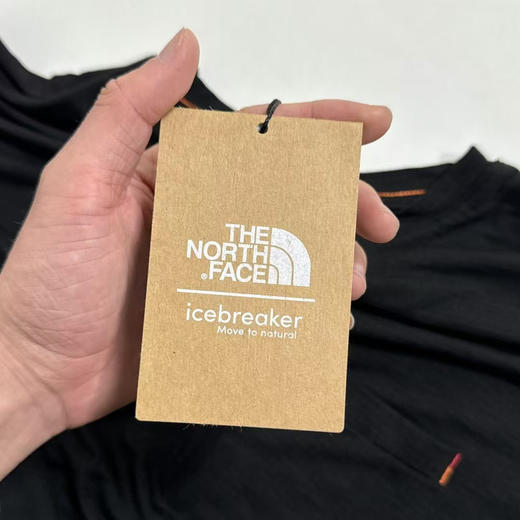 原单正品新西兰 icebreaker 联名北面100%美丽诺羊毛高端男款200 Explore亲肤跑步短袖T恤，

青苔绿/黑色 S-XXL 商品图4