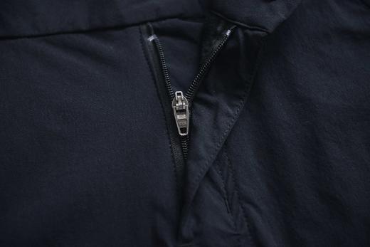 点此购买 始祖鸟CRONIN SHORT 11"夏季透气男子软壳短裤 fc 344608 商品图12