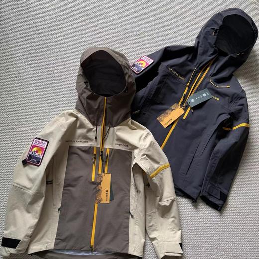 F040926春夏季新款户外登山拼接设计男女款防水防风高透气长袖冲锋衣 商品图3