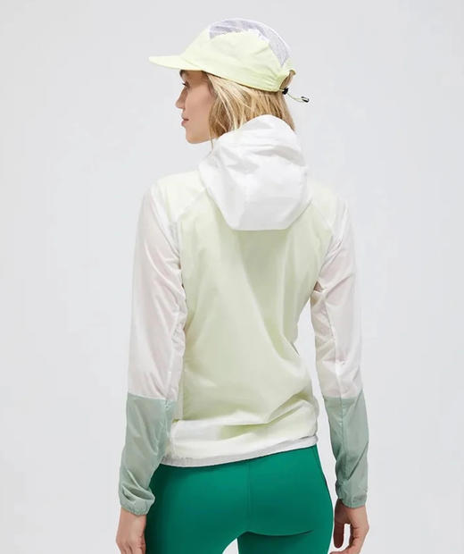 点此购买 壁克峰春秋季女士户外探险伴侣Vislight wind jacket防风夹克 ss 344680 商品图3