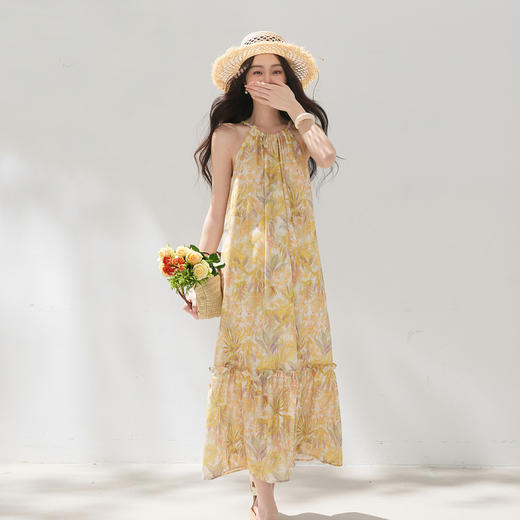 三彩2026夏季新款印花连衣裙挂脖无袖度假长裙宽松大摆M 商品图2