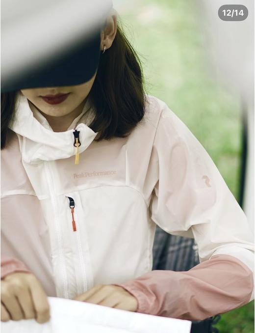 点此购买 壁克峰春秋季女士户外探险伴侣Vislight wind jacket防风夹克 ss 344680 商品图4