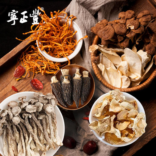 传世甄鲜菌汤礼盒 （净含量:270克）七彩菌菇包45g ×6袋 商品图3
