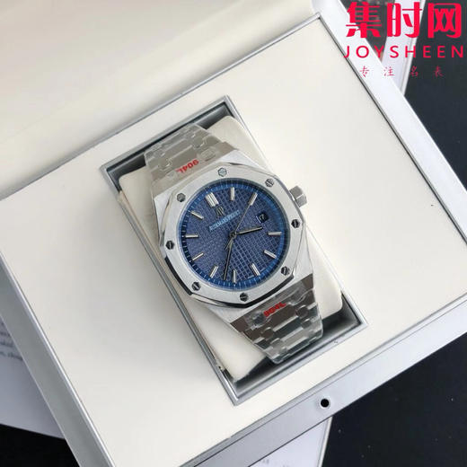 【奢华运动 标杆产物】爱彼皇家橡树15500系列 男士腕表 表径41mm
【机芯】搭载进口西铁城 商品图2