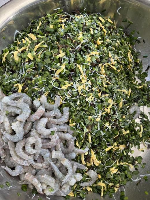 小胖子春卷丨手工包制，满满的馅料，整只虾仁在里面，合菜，荠菜，三鲜。可炸、可煎、可烤。6个/盒⭐️顺丰空运 商品图5