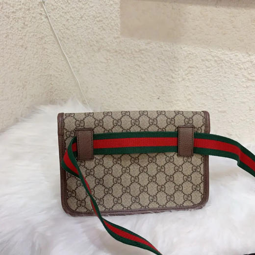 Gucci 老花 虎头 斜挎胸包 商品图1