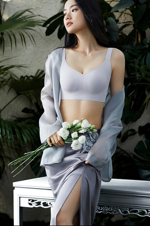 【单件6折/2件5折】【通用杯单件】【秀黛】提拉轻薄花瓣杯背扣舒适文胸W5116063T【门店同款】 商品图1