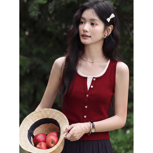 鹿向南「珍妮日记」方领红色背心吊带女夏新款流行修身显内搭上衣 商品图1