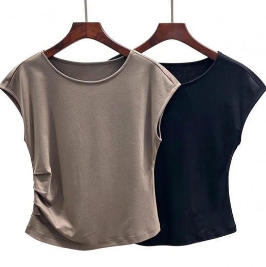 Erdos新品女士无袖T恤！驼色。黑色。自己备注号码颜色 商品图3