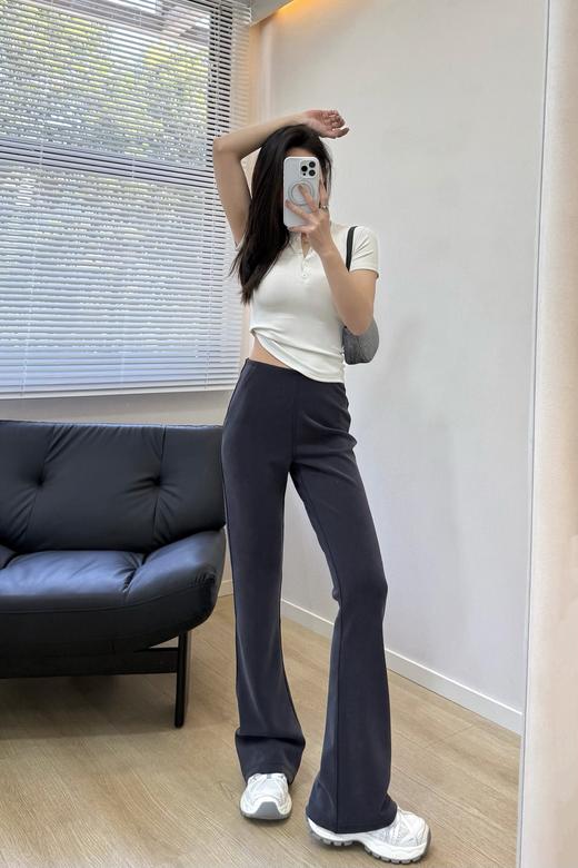 露露 最新款喇叭裤 商品图3