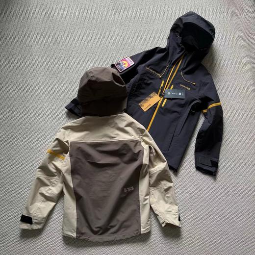 F040926春夏季新款户外登山拼接设计男女款防水防风高透气长袖冲锋衣 商品图2
